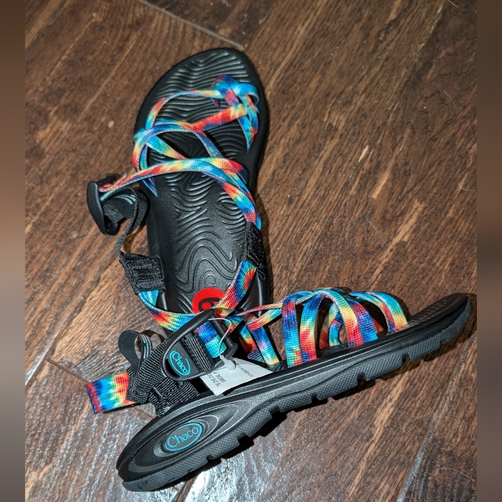 NWOB Chaco Women's Zvolv X2 Sandal, Tie Dye - Picture 6 of 8